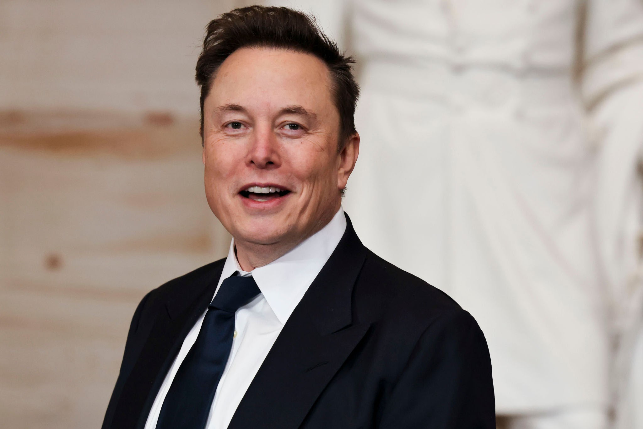 Larry pis sa Gang - Le super pouvoir d'Elon Musk...être un BON MENTEUR!